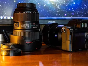 SAMSUNG DIGITAL CAMERA